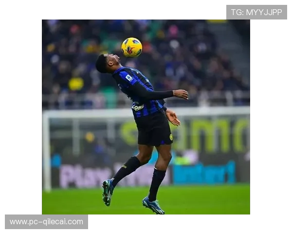 帕尔马2-1绝杀维罗纳，佩莱格里诺第93分钟头球制胜