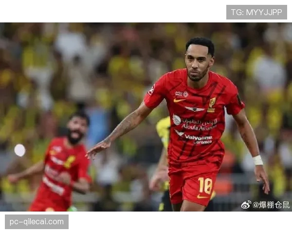 官方评选：奥巴梅扬当选马赛对阵里昂一役全场最佳球员